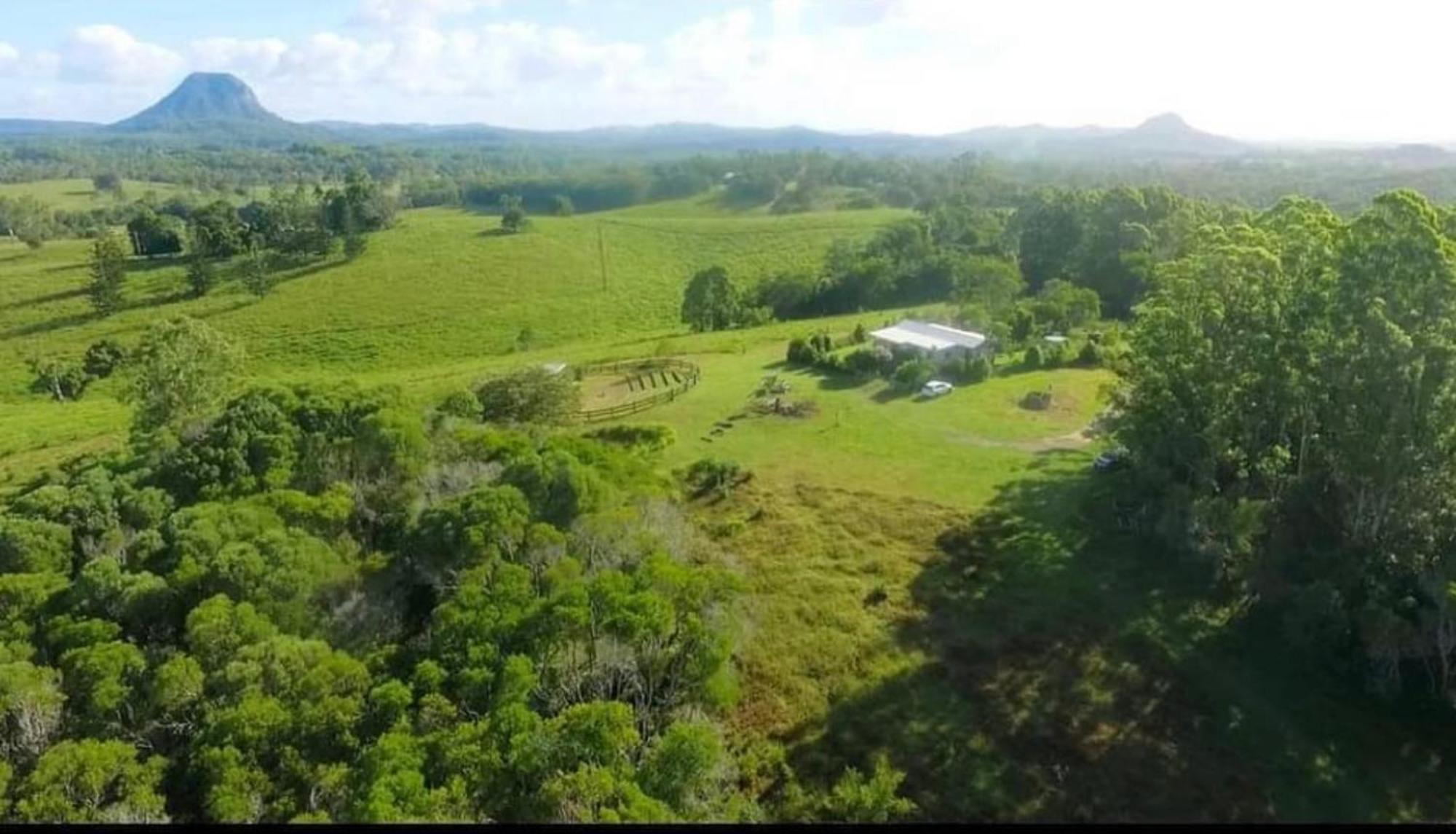 Noosa Avalon Farm Cottages Sunshine Coast Exteriör bild
