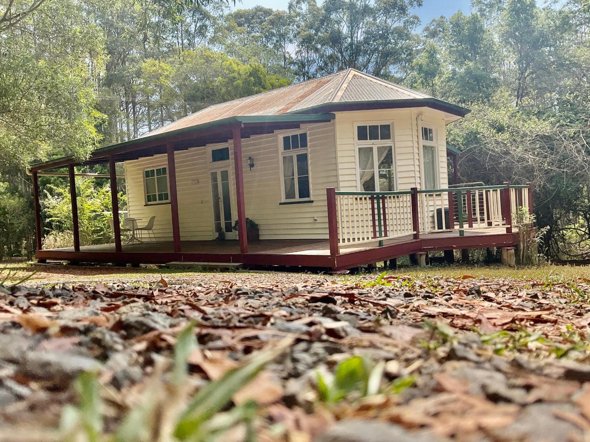 Noosa Avalon Farm Cottages Sunshine Coast Exteriör bild